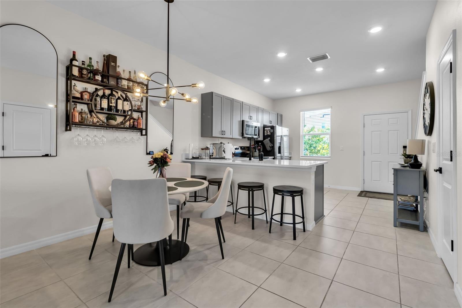Image 13 of 47 For 8897 Daybreak Street