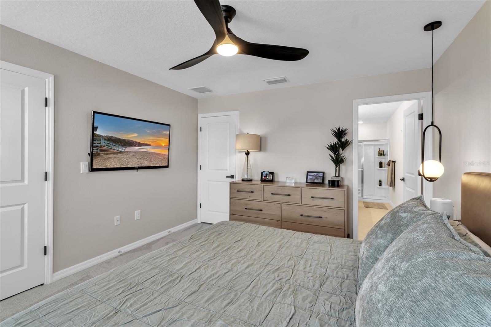 Image 27 of 47 For 8897 Daybreak Street
