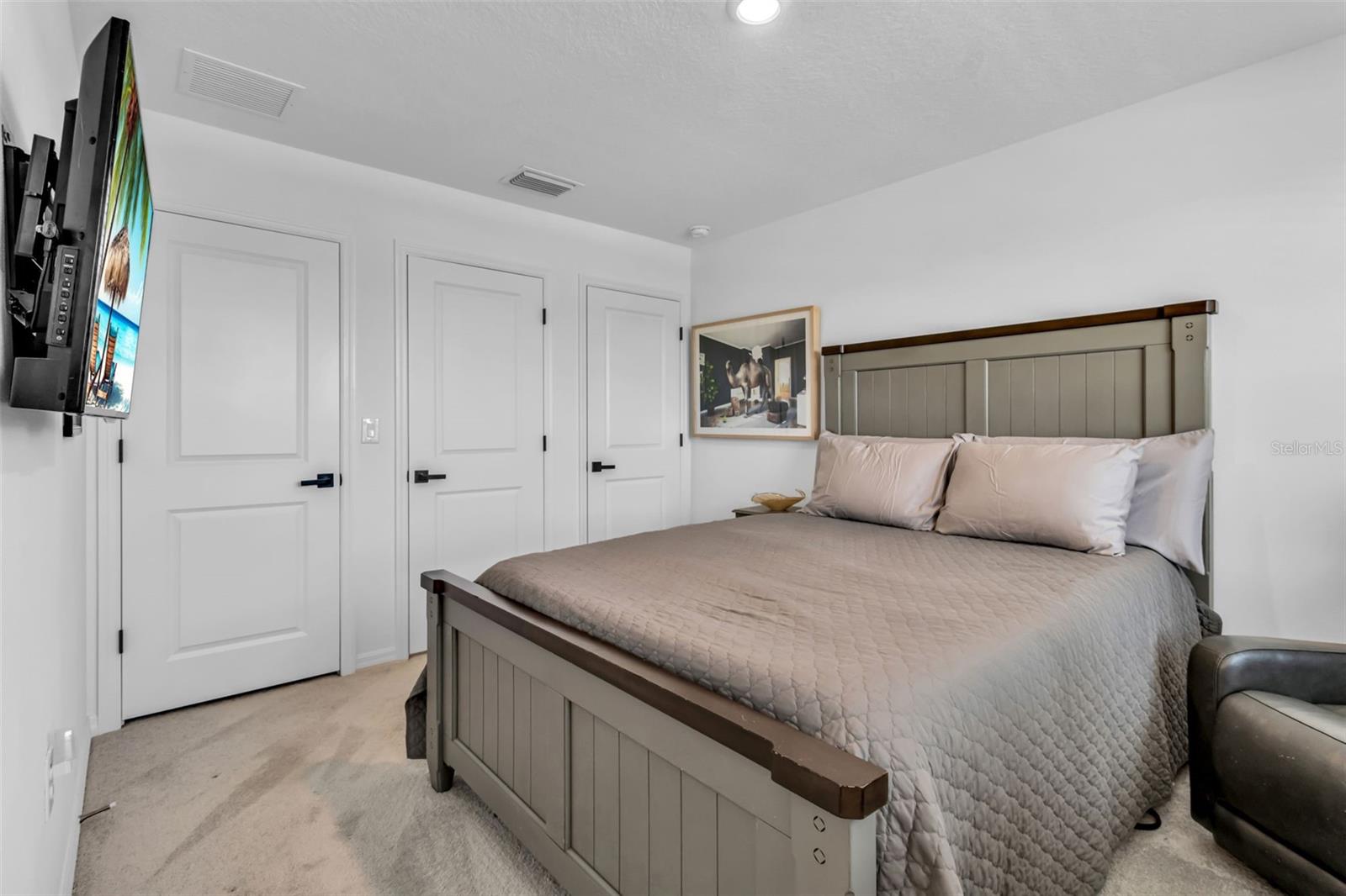 Image 30 of 47 For 8897 Daybreak Street