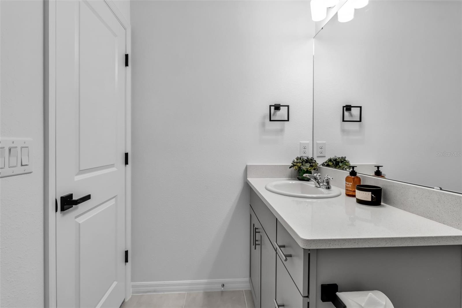 Image 37 of 47 For 8897 Daybreak Street
