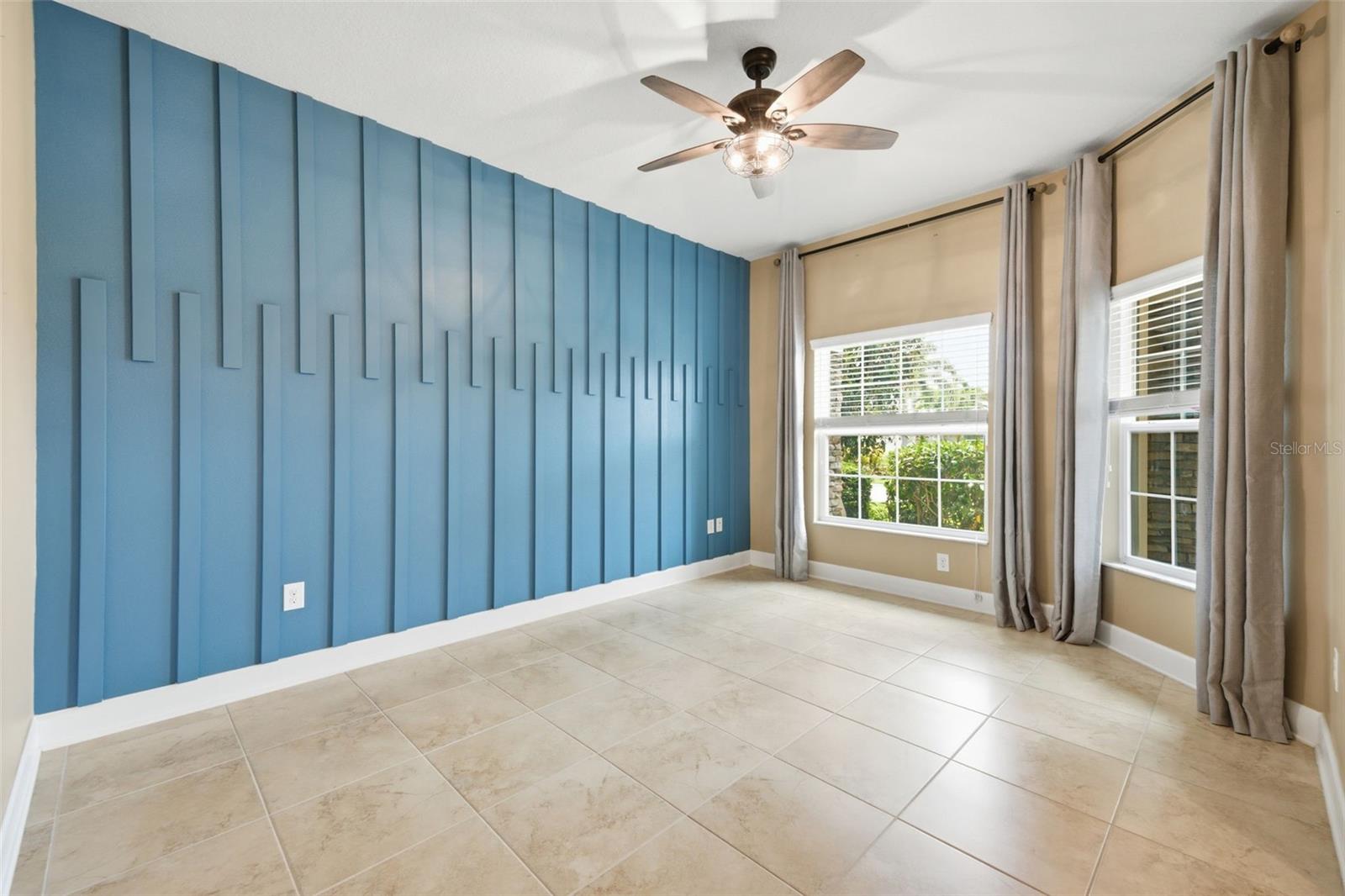 Image 11 of 41 For 5307 65th Terrace E