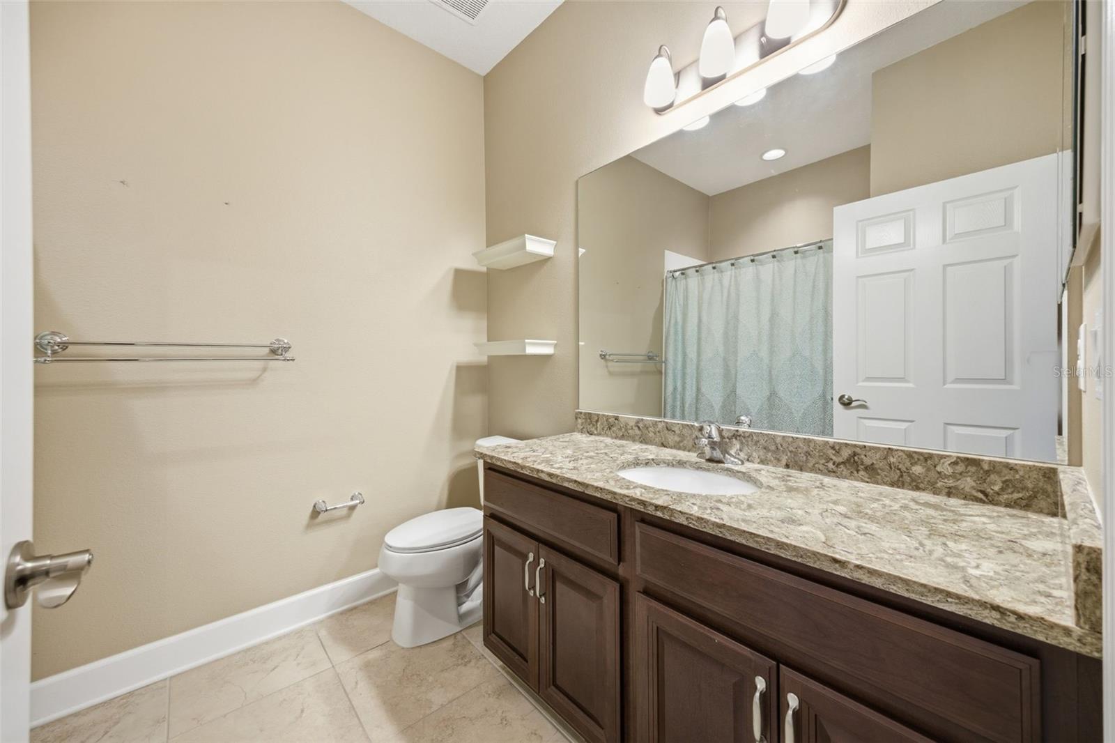 Image 31 of 41 For 5307 65th Terrace E