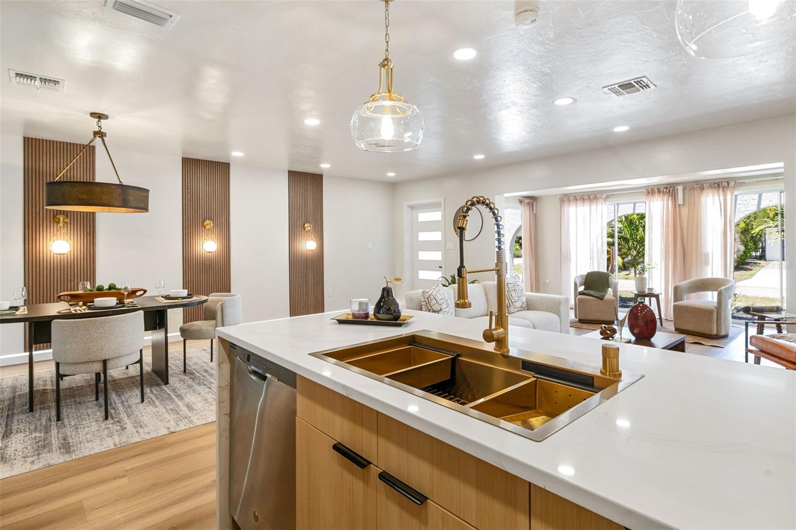 Image 24 of 82 For 2436 Goldenrod Street