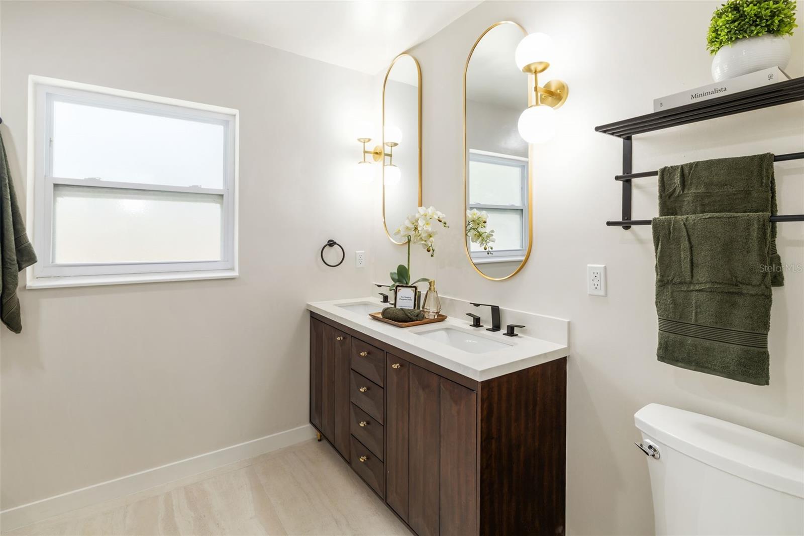 Image 35 of 82 For 2436 Goldenrod Street