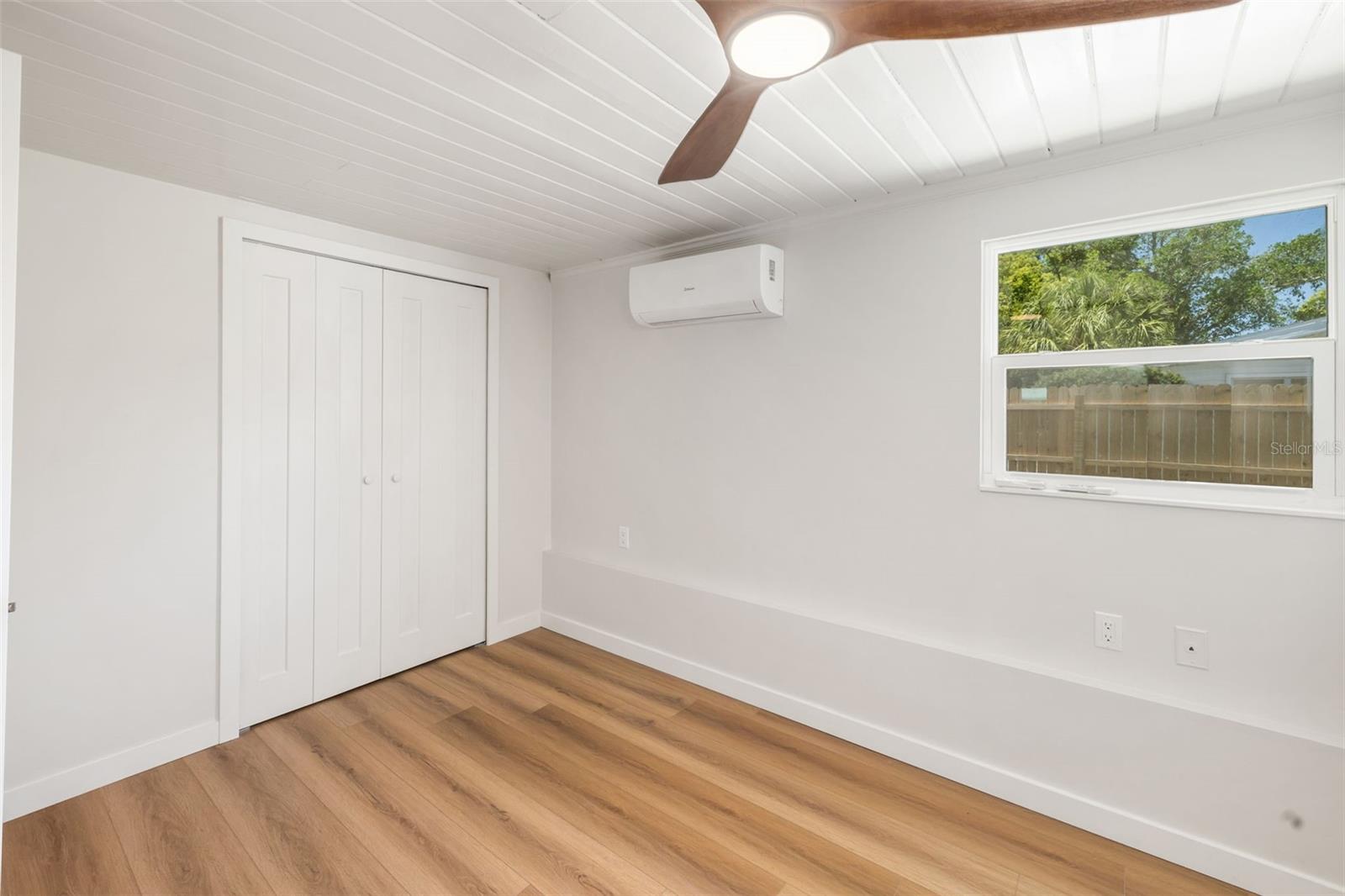 Image 45 of 82 For 2436 Goldenrod Street
