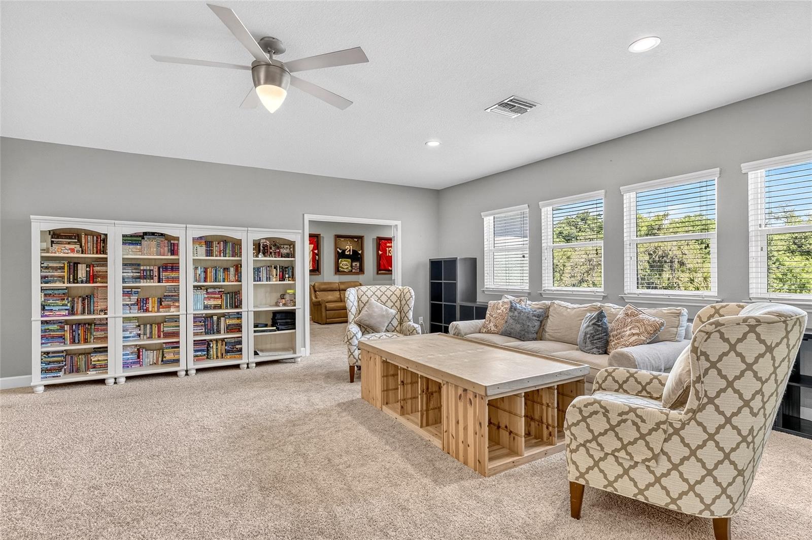 Image 18 of 46 For 5835 Palmer Ranch Parkway
