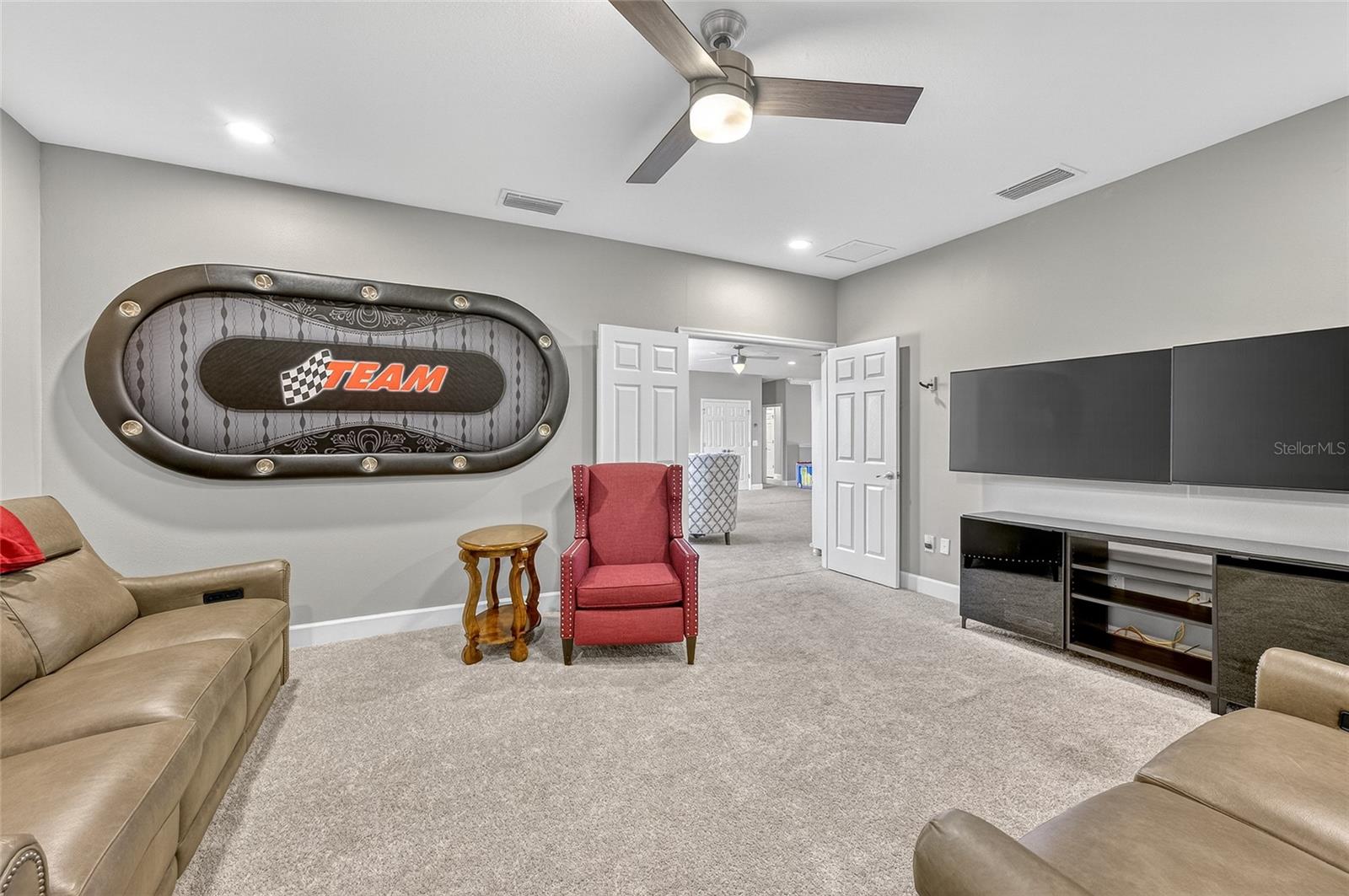 Image 20 of 46 For 5835 Palmer Ranch Parkway