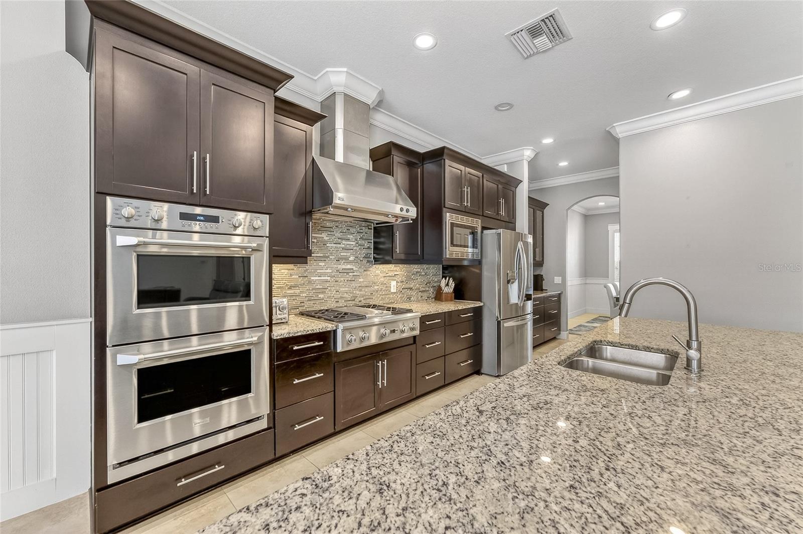 Image 6 of 46 For 5835 Palmer Ranch Parkway