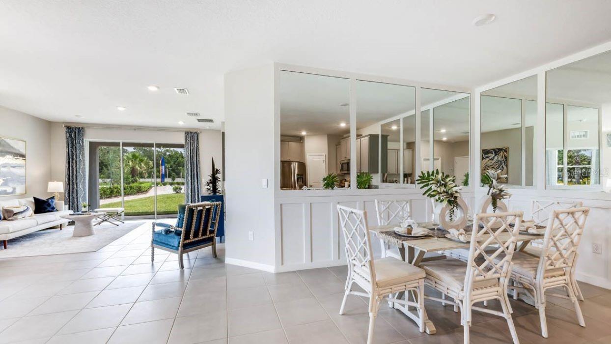 Image 5 of 23 For 15812 8th Place E