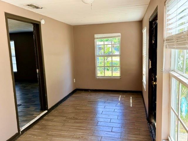 Image 18 of 26 For 3124 9th Street E