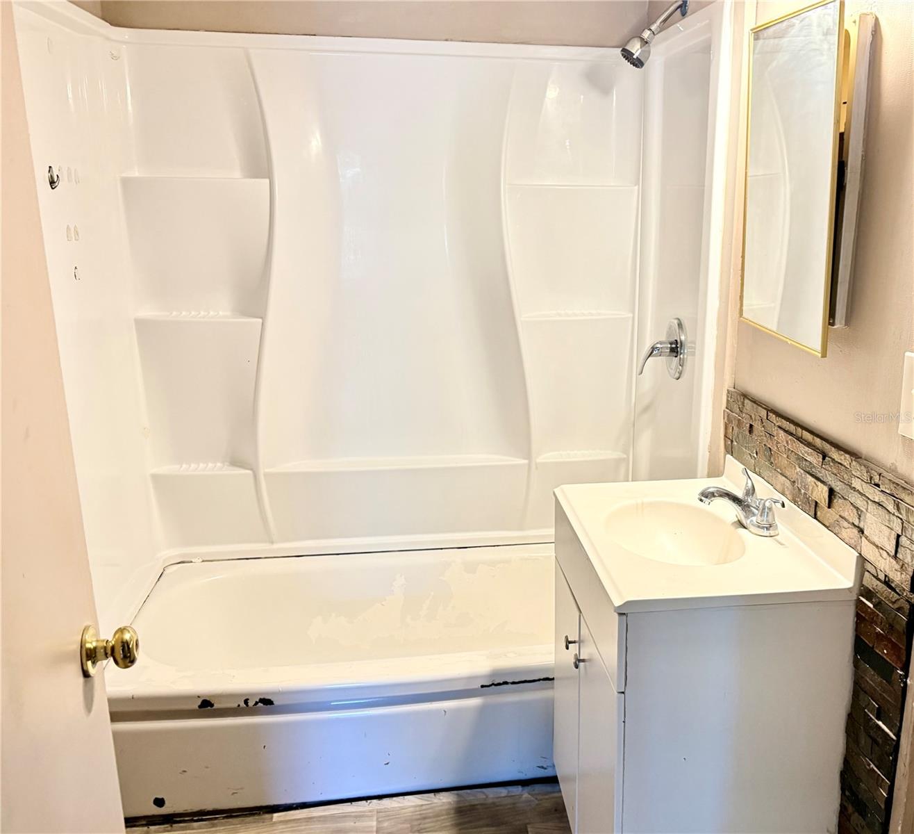 Image 19 of 26 For 3124 9th Street E