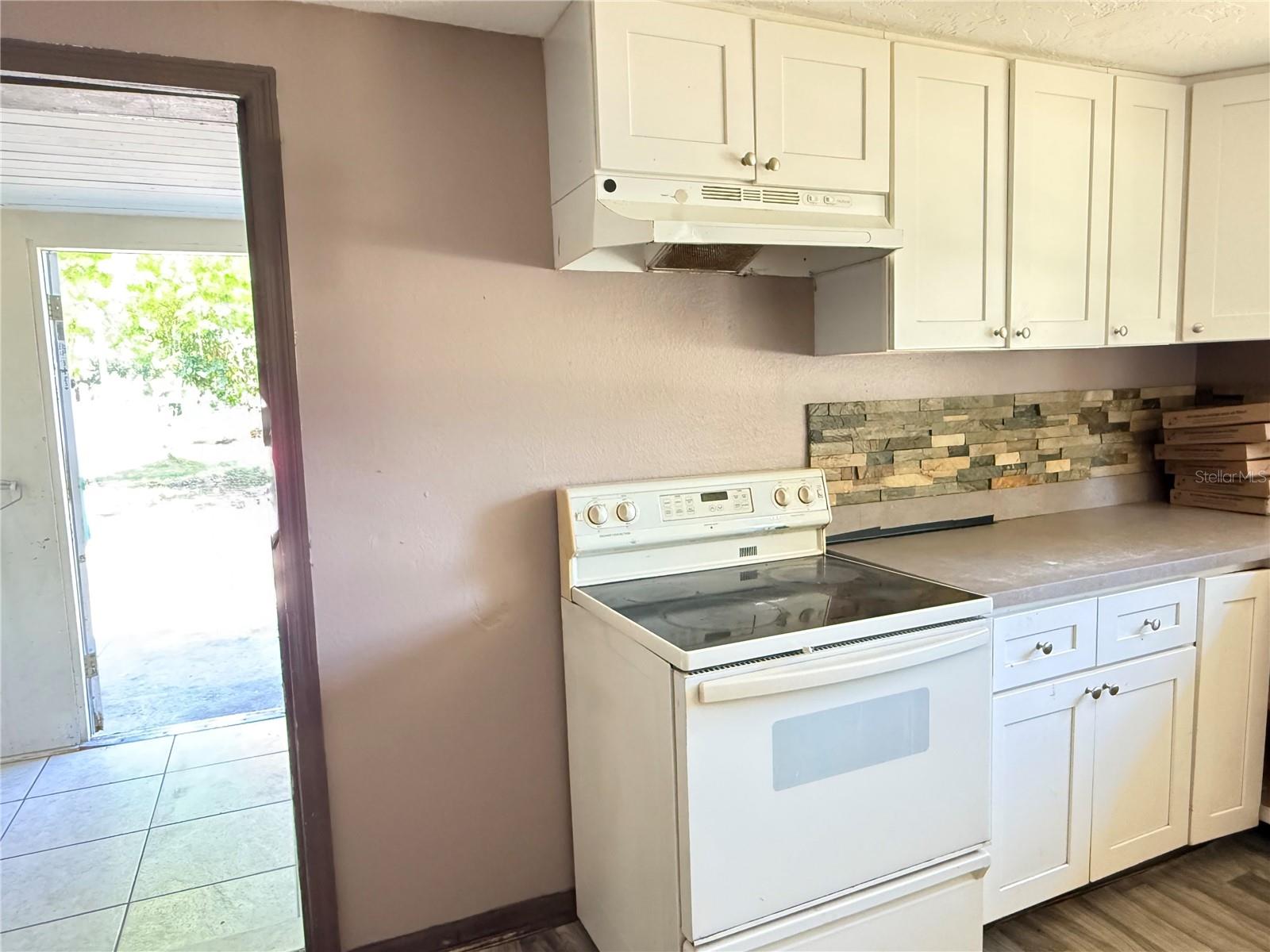 Image 7 of 26 For 3124 9th Street E