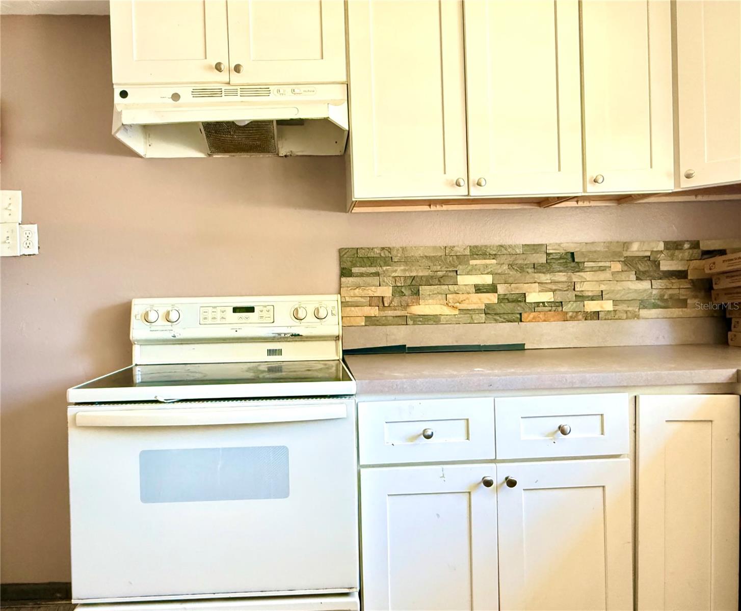 Image 8 of 26 For 3124 9th Street E