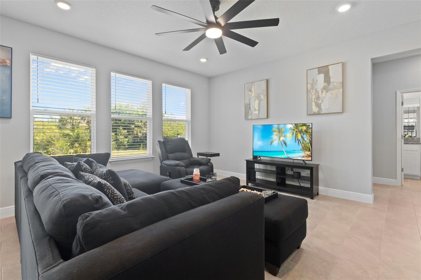 Image 6 of 21 For 151 Bright Ibis Avenue