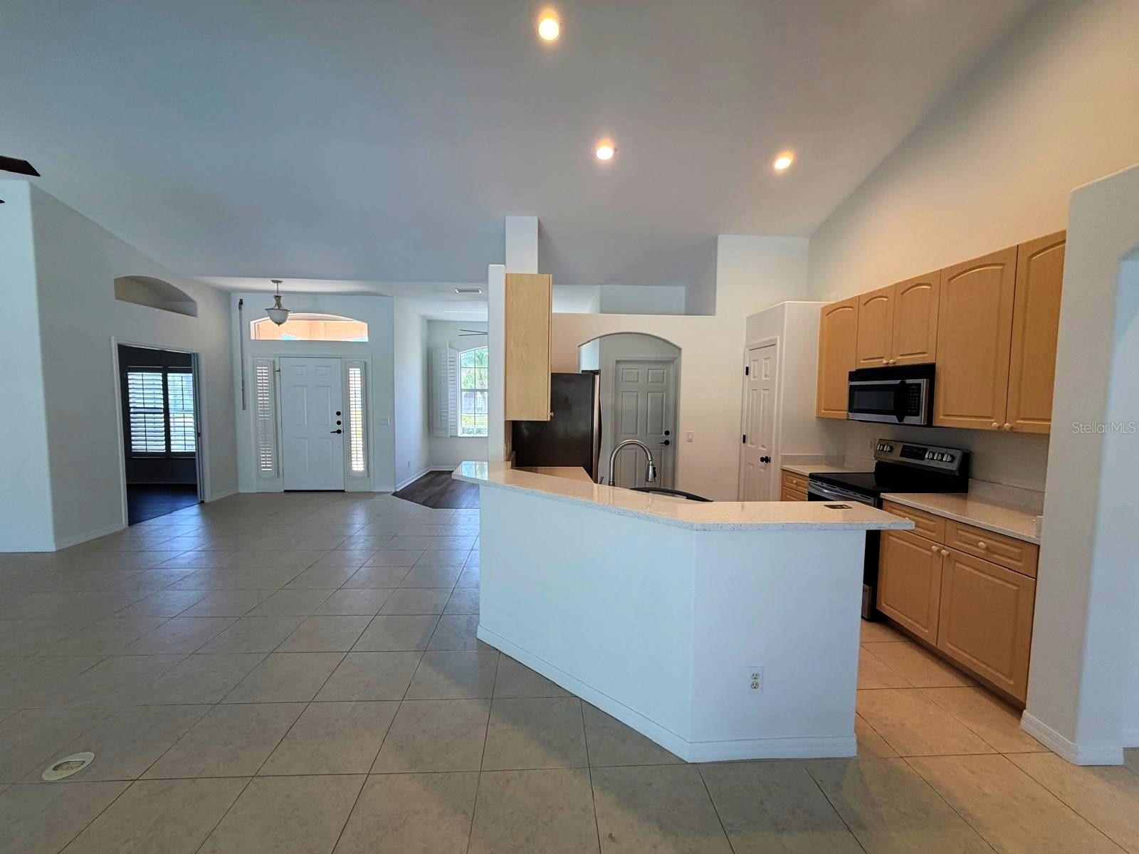 Image 31 of 47 For 2429 Jasmine Way