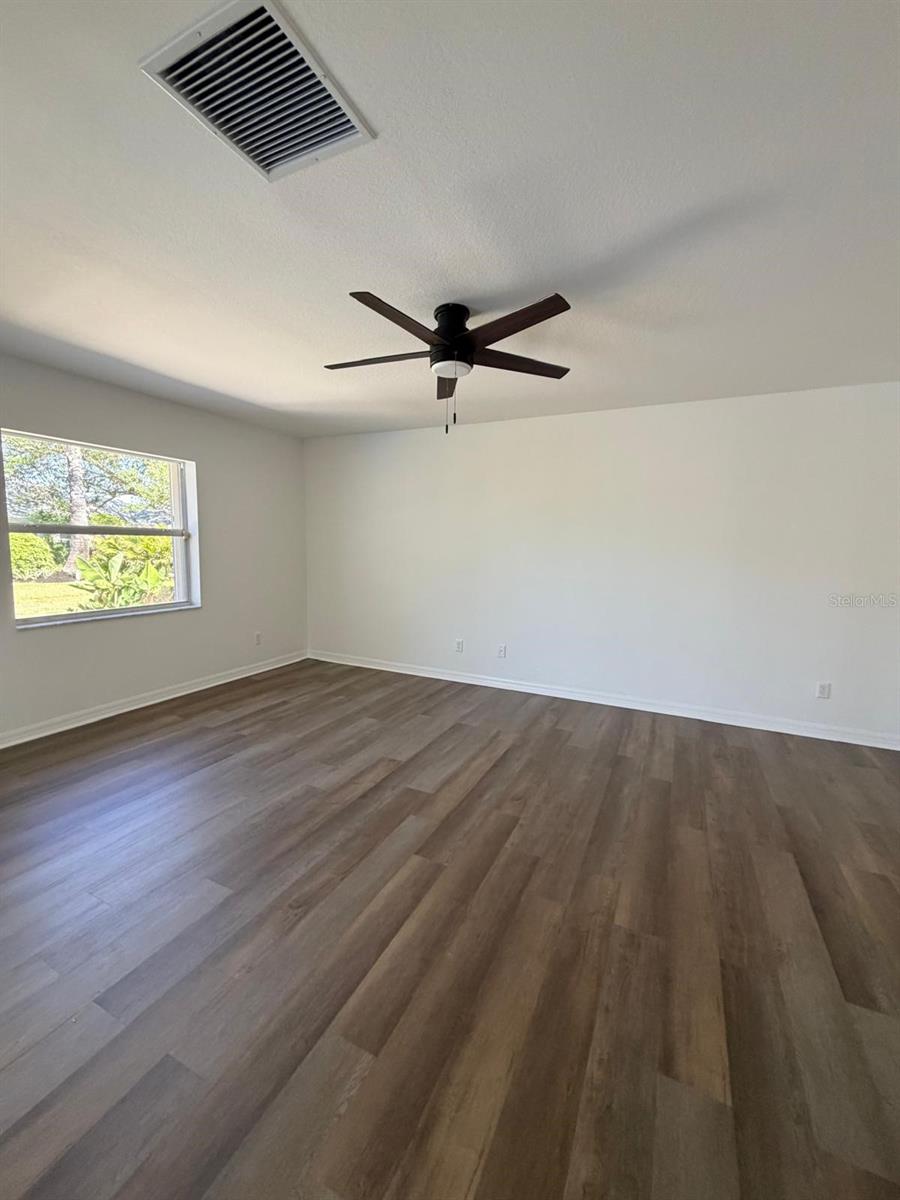 Image 38 of 47 For 2429 Jasmine Way