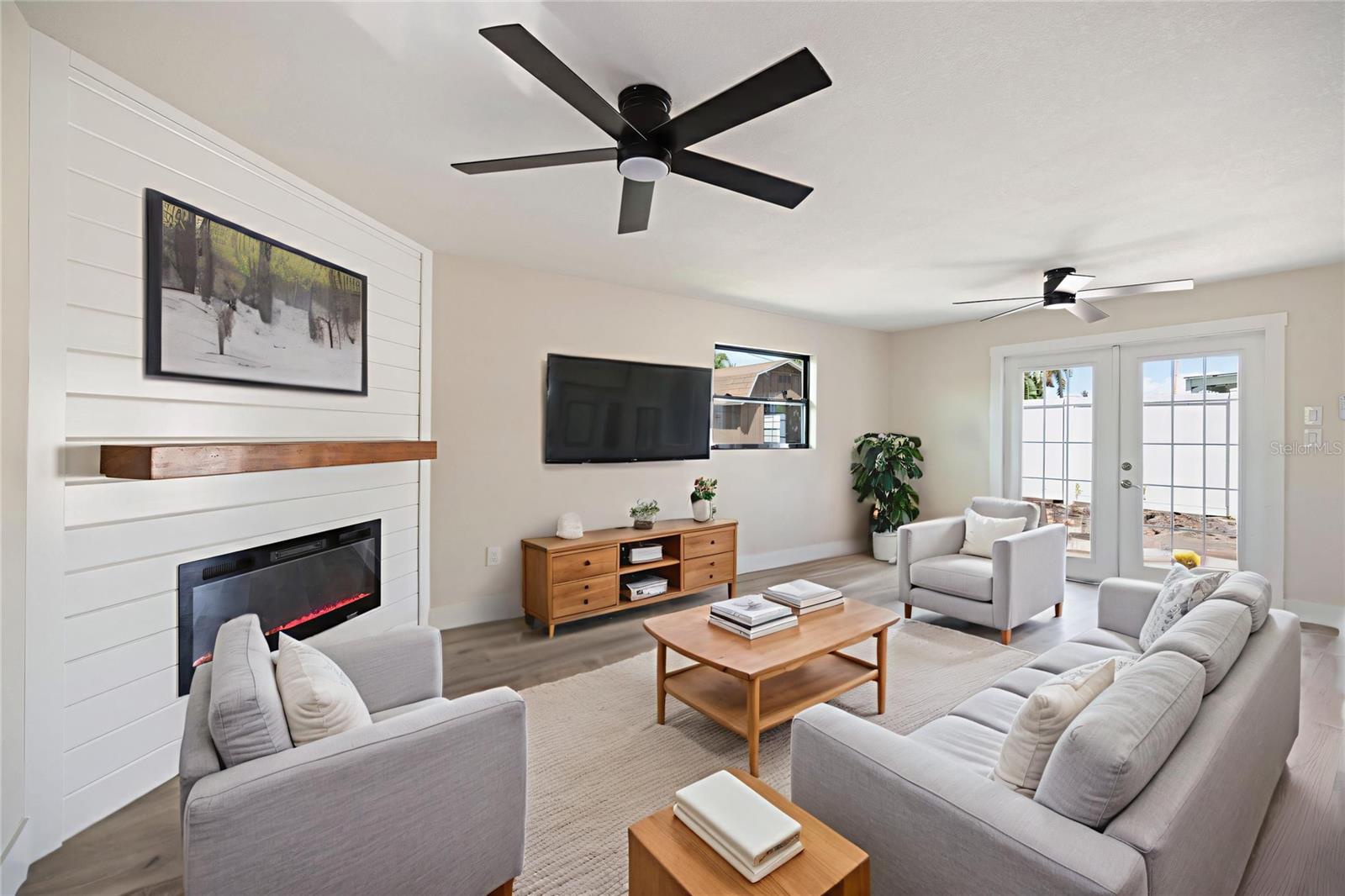 Image 27 of 44 For 11014 58th Street N