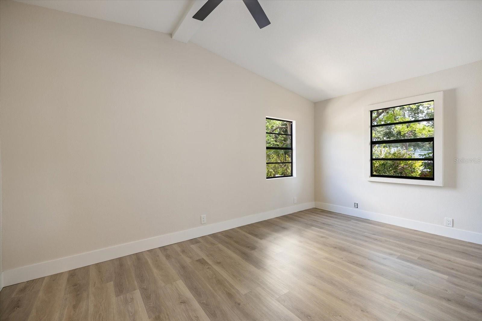 Image 9 of 44 For 11014 58th Street N