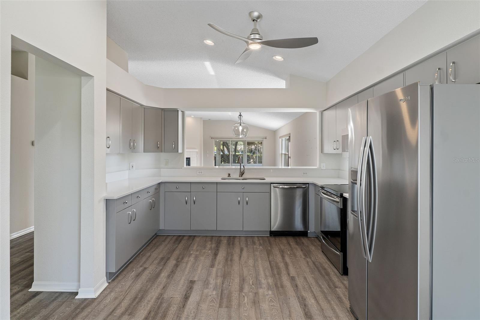 Image 21 of 50 For 18236 Webster Grove Drive