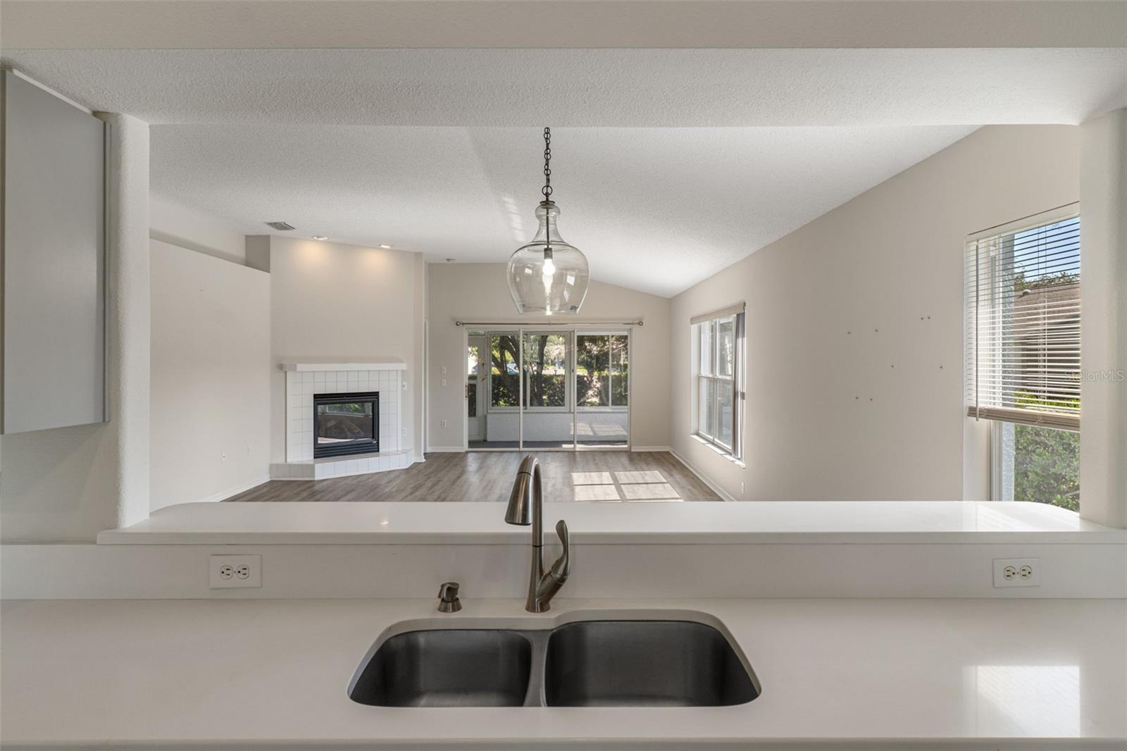 Image 22 of 50 For 18236 Webster Grove Drive