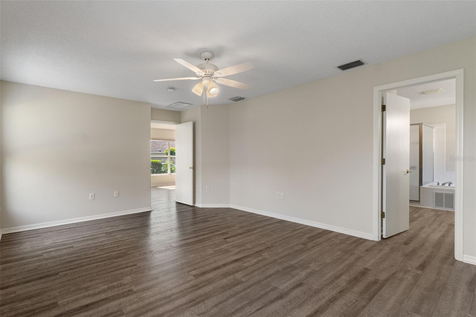 Image 31 of 50 For 18236 Webster Grove Drive