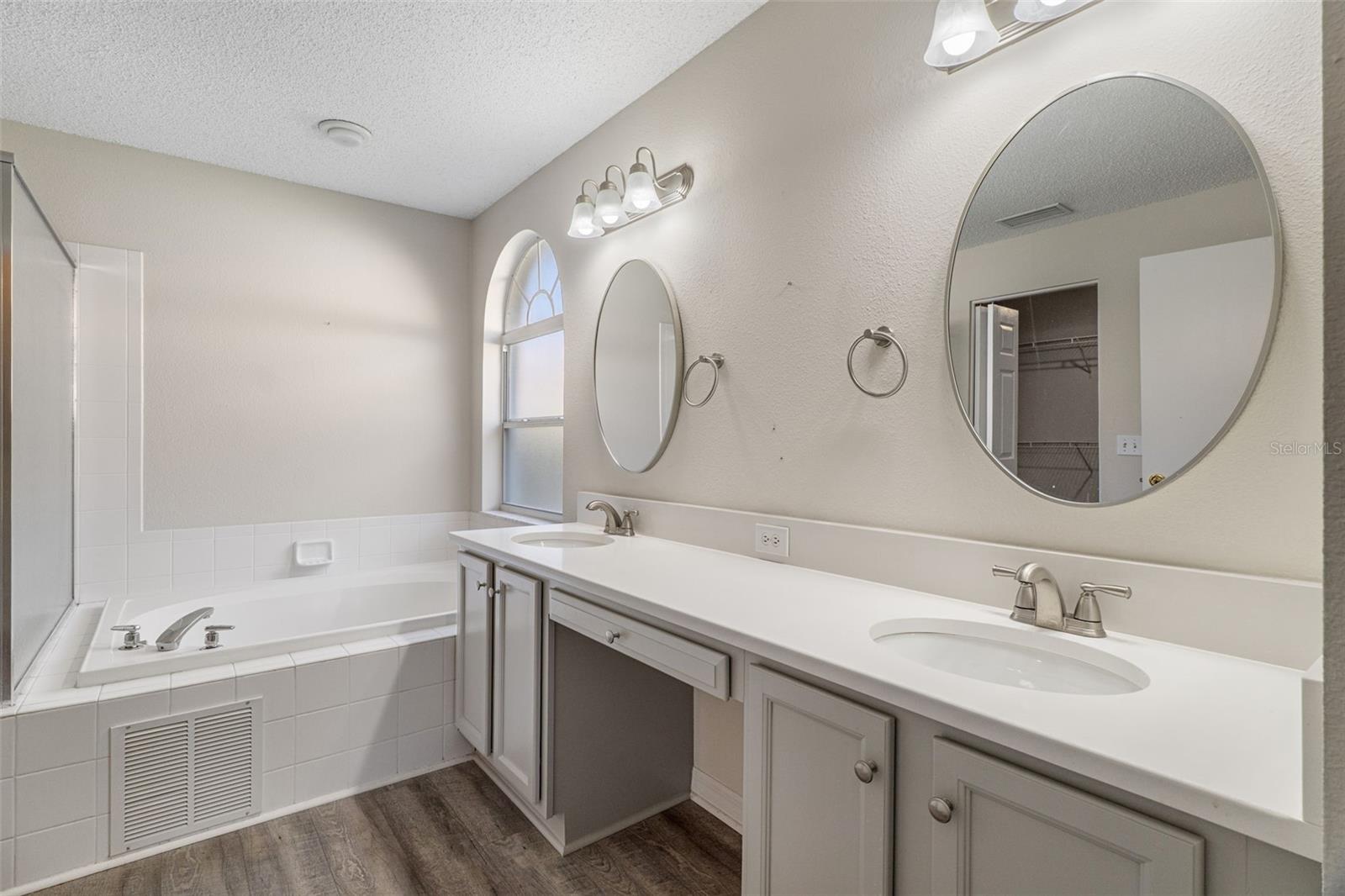 Image 32 of 50 For 18236 Webster Grove Drive