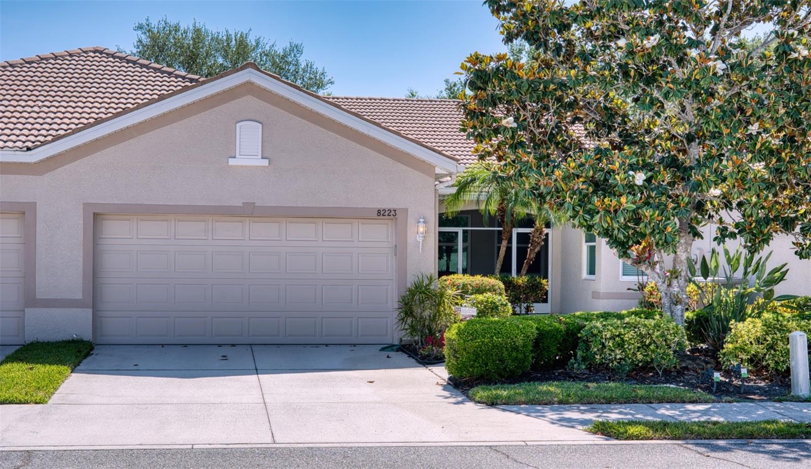 Details for 8223 Simpson Falls Court, SARASOTA, FL 34243