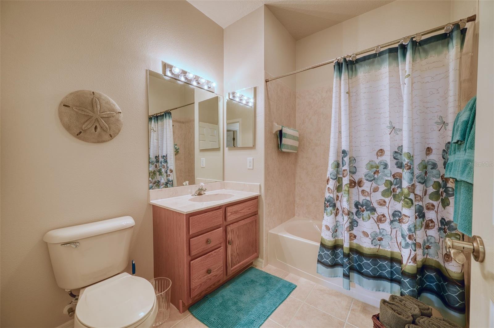 Image 18 of 39 For 8223 Simpson Falls Court