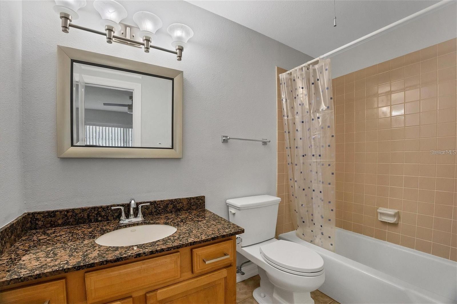 Image 18 of 39 For 3350 Osprey Avenue 209a