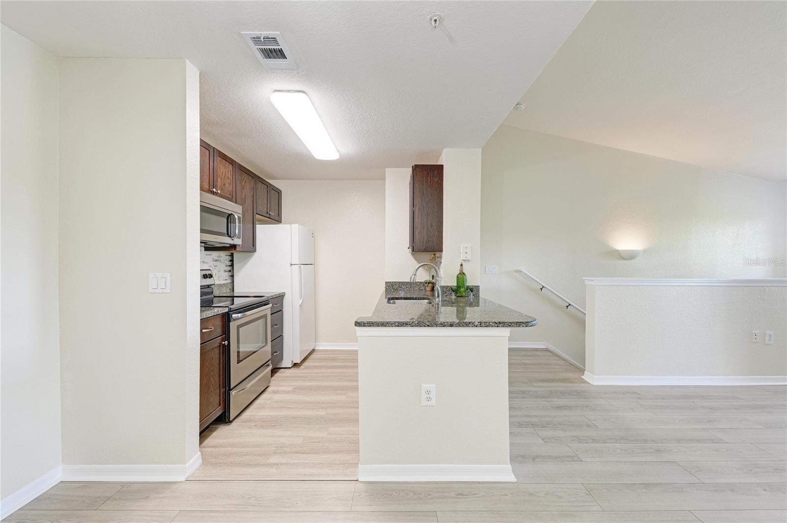 Image 23 of 54 For 8911 Manor Loop 207