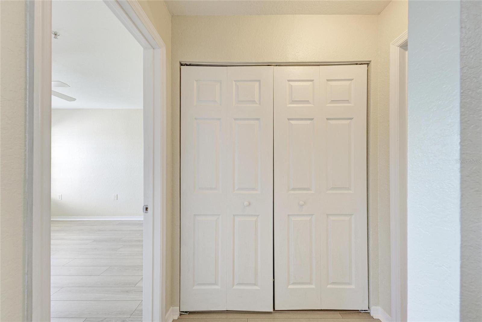 Image 36 of 54 For 8911 Manor Loop 207