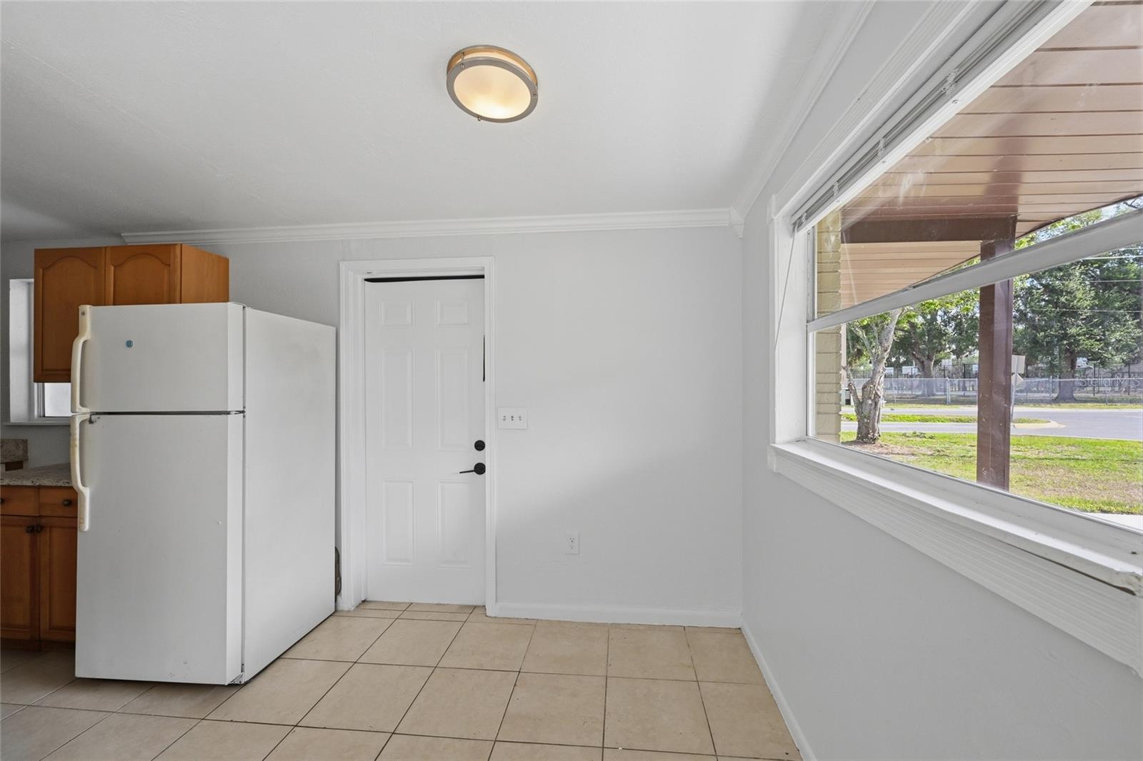 Image 10 of 22 For 1302 14th Street E