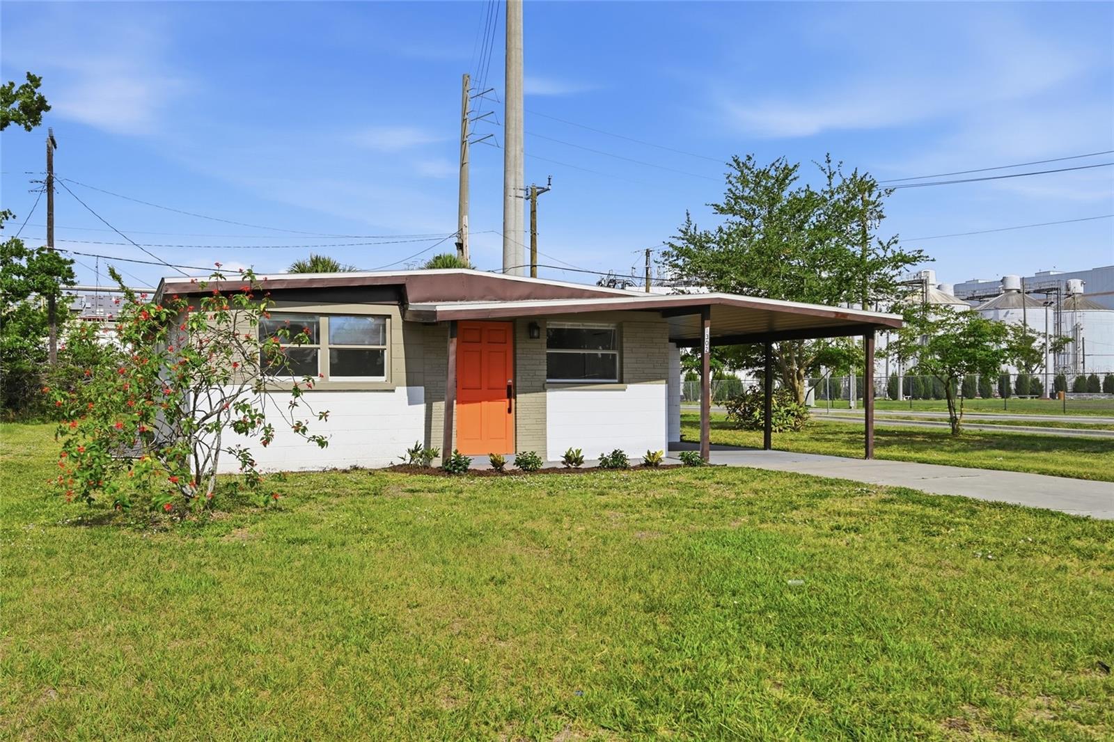 Image 4 of 22 For 1302 14th Street E