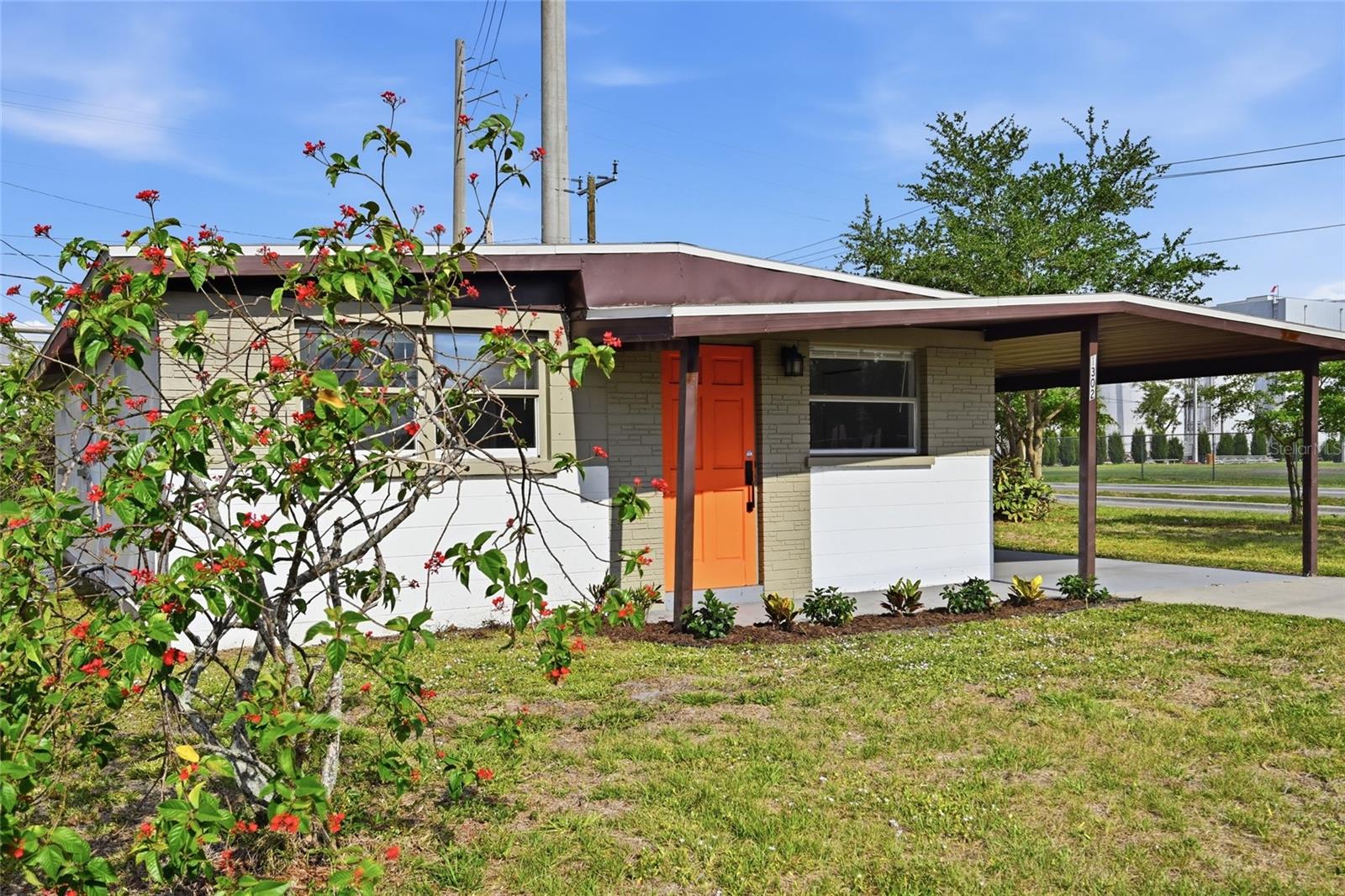 Image 5 of 22 For 1302 14th Street E