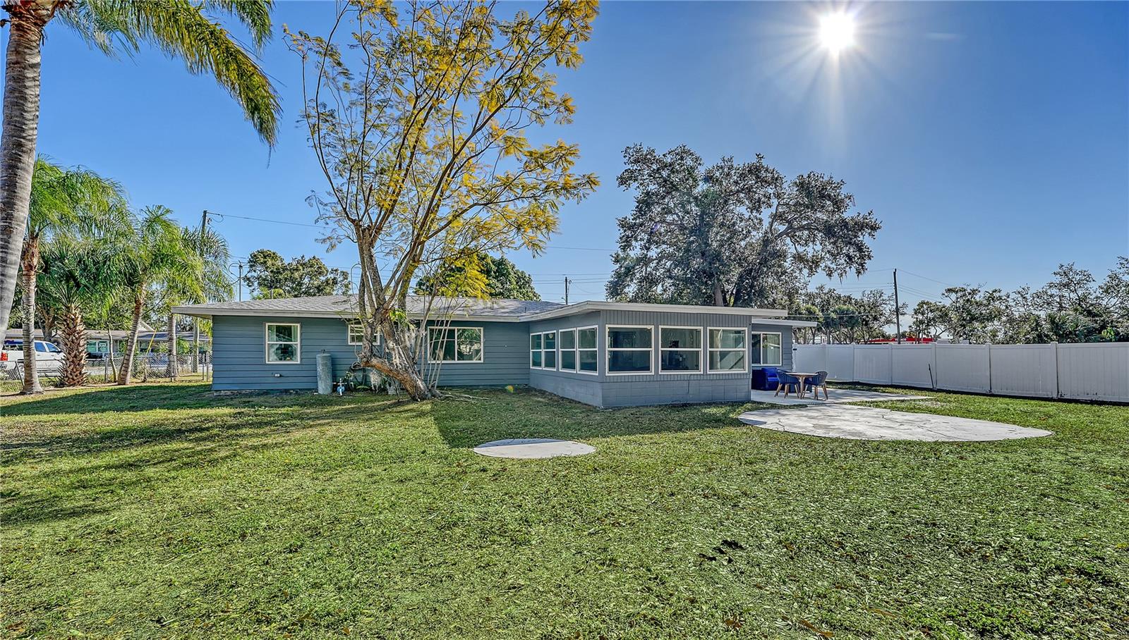 Image 34 of 37 For 209 Briggs Court