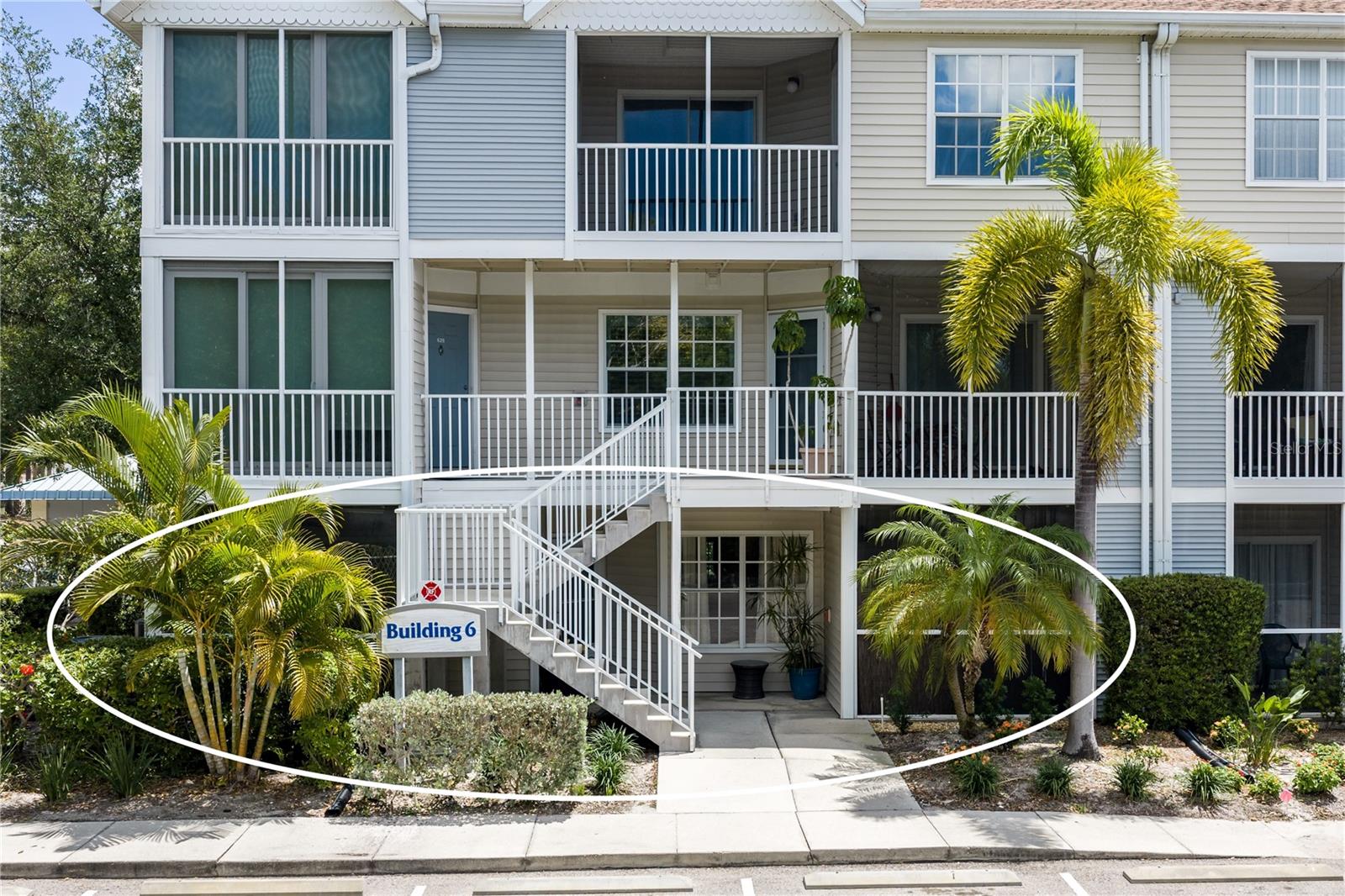 Image 4 of 90 For 850 Tamiami Trail 604