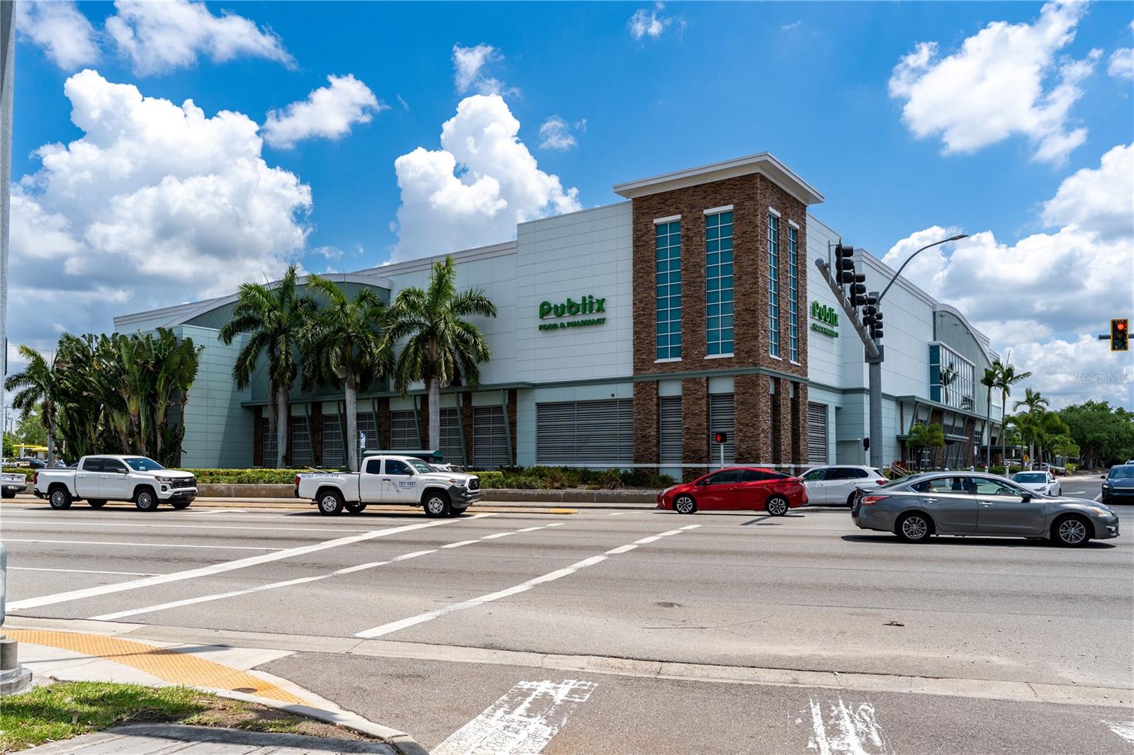 Image 57 of 90 For 850 Tamiami Trail 604