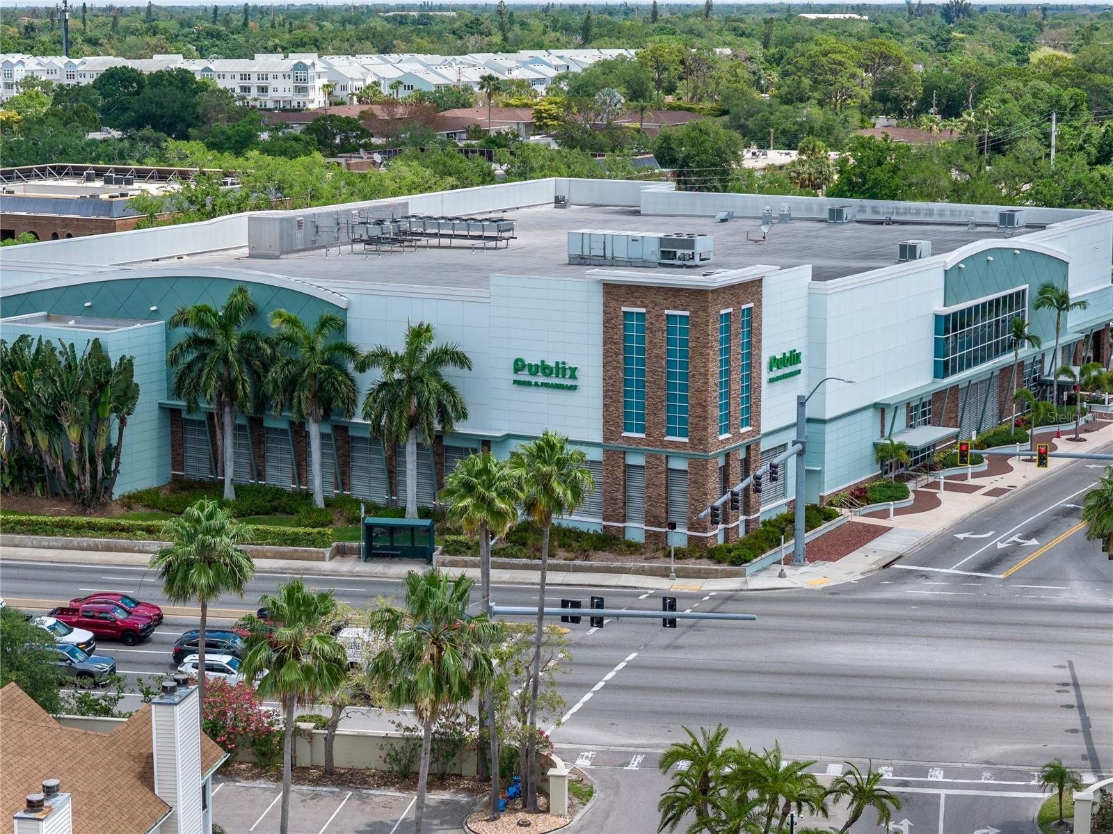 Image 69 of 90 For 850 Tamiami Trail 604