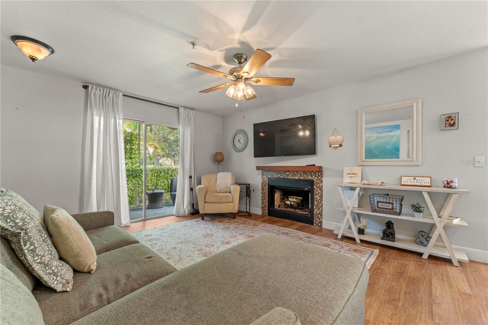 Image 7 of 90 For 850 Tamiami Trail 604