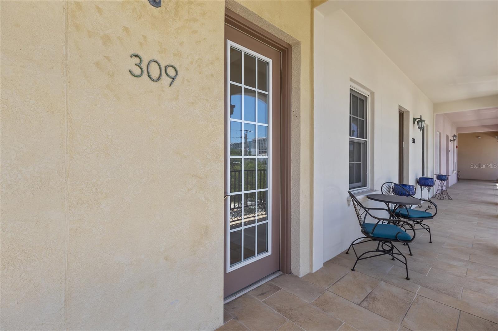 Image 2 of 32 For 445 Orange Avenue 309