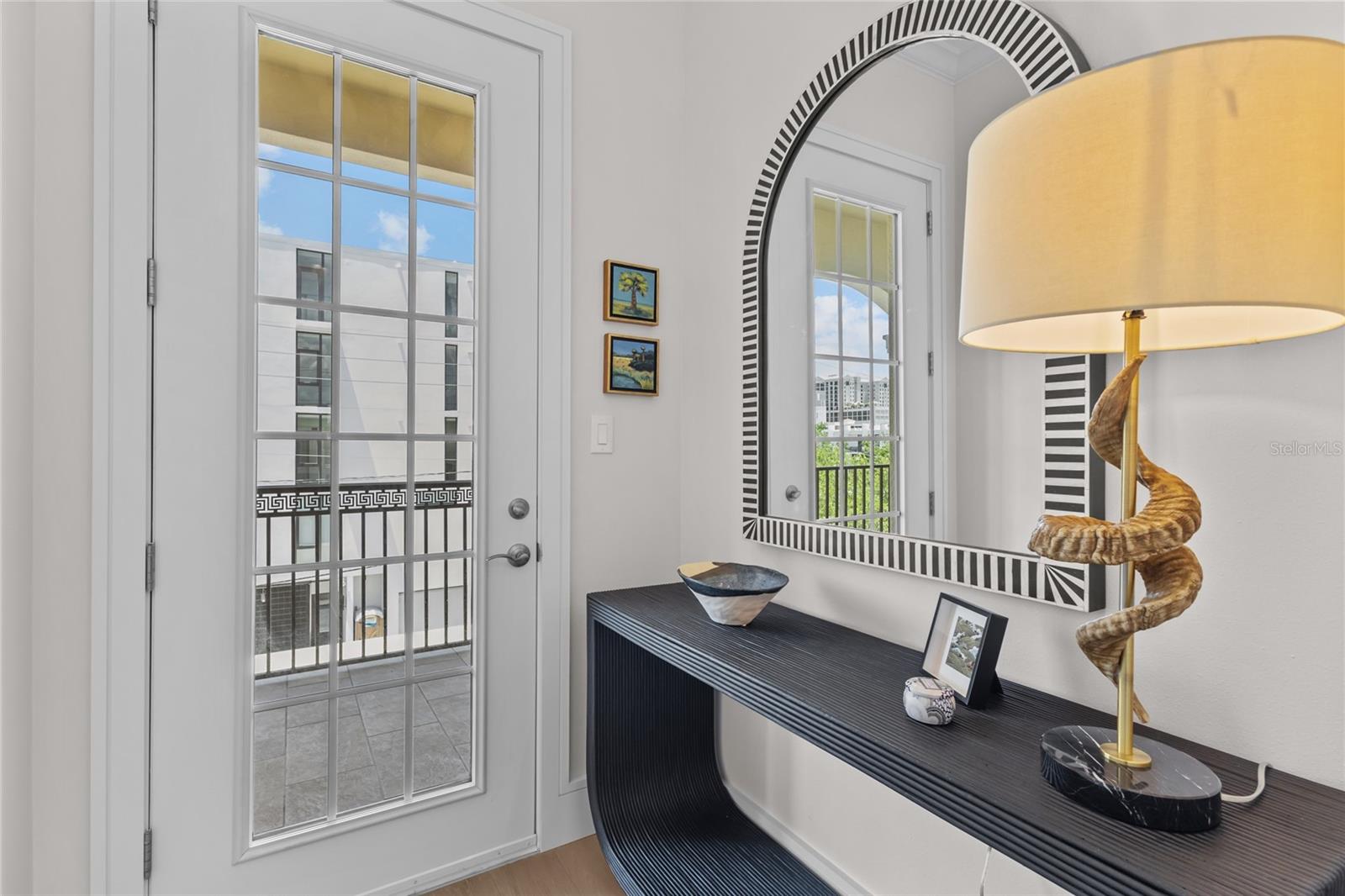 Image 3 of 32 For 445 Orange Avenue 309