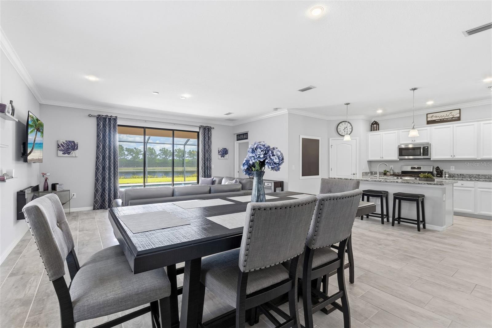 Image 12 of 77 For 10103 Marbella Drive
