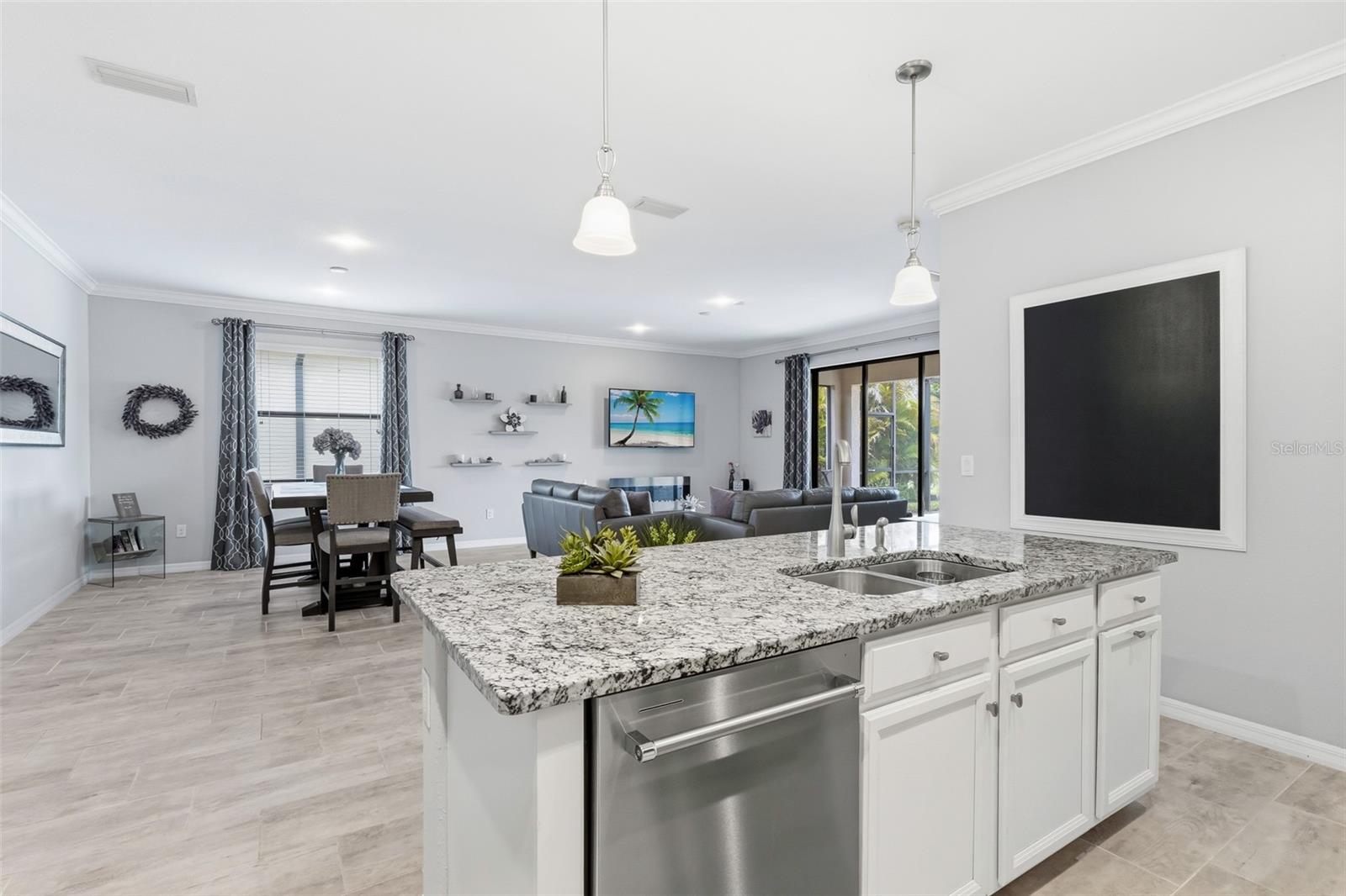 Image 16 of 77 For 10103 Marbella Drive