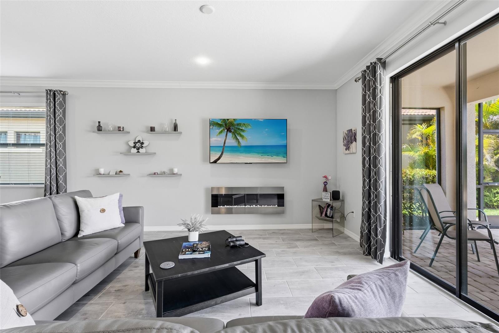 Image 17 of 77 For 10103 Marbella Drive