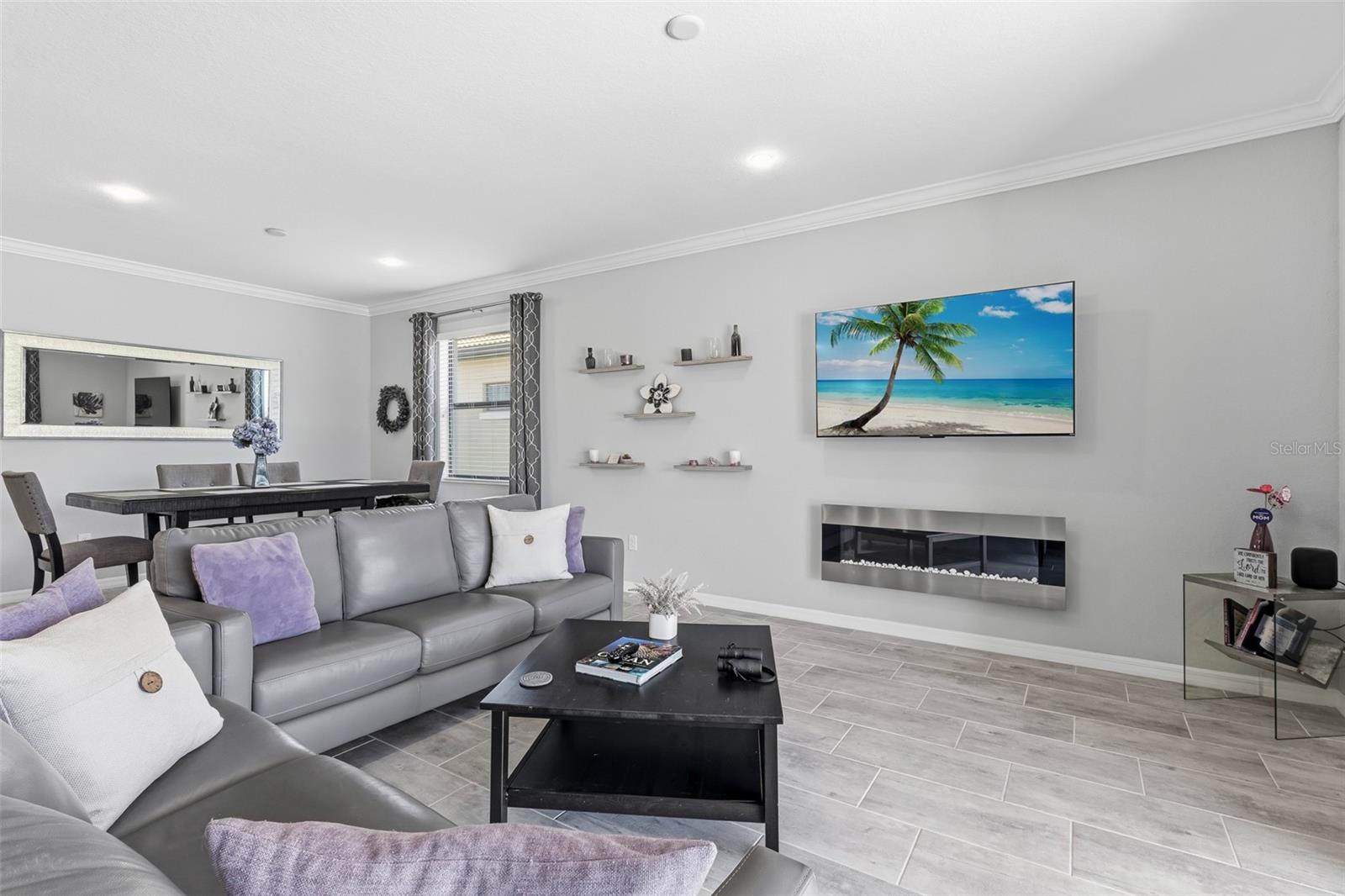 Image 18 of 77 For 10103 Marbella Drive
