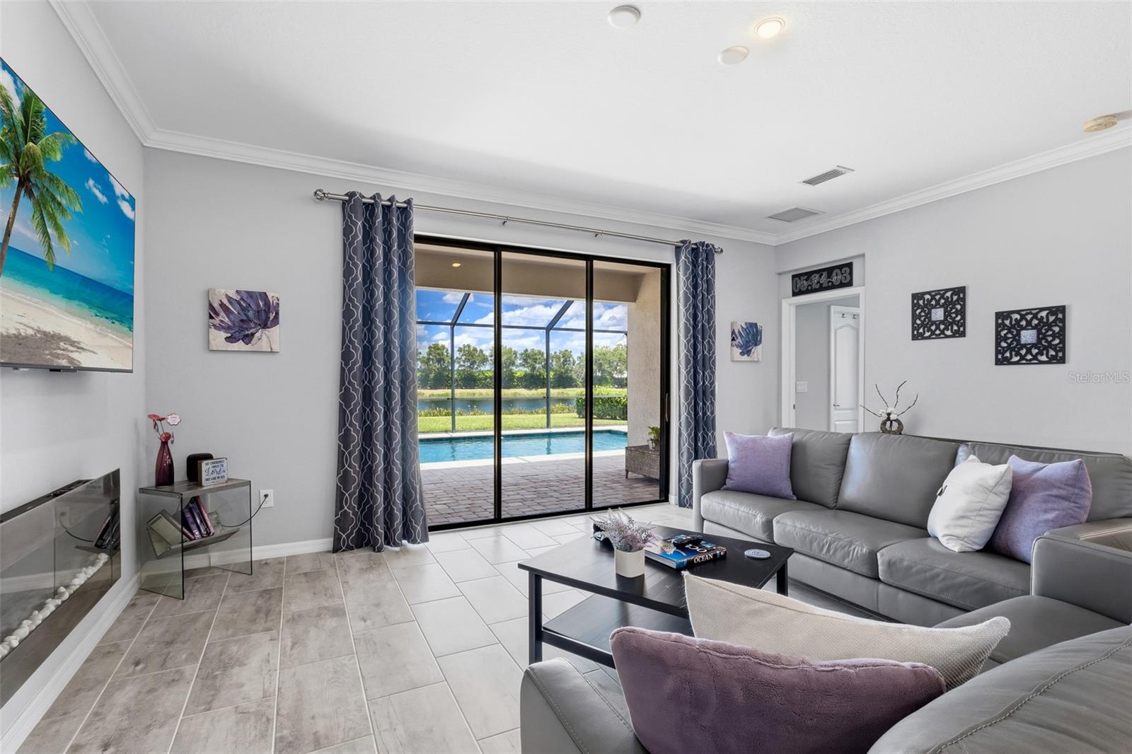 Image 21 of 77 For 10103 Marbella Drive