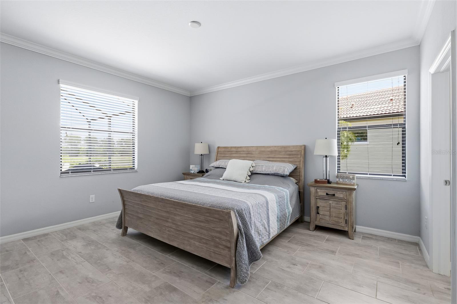 Image 32 of 77 For 10103 Marbella Drive