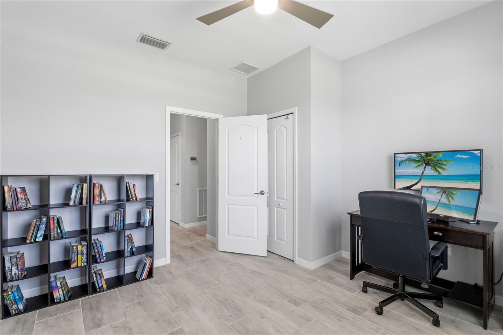 Image 40 of 77 For 10103 Marbella Drive