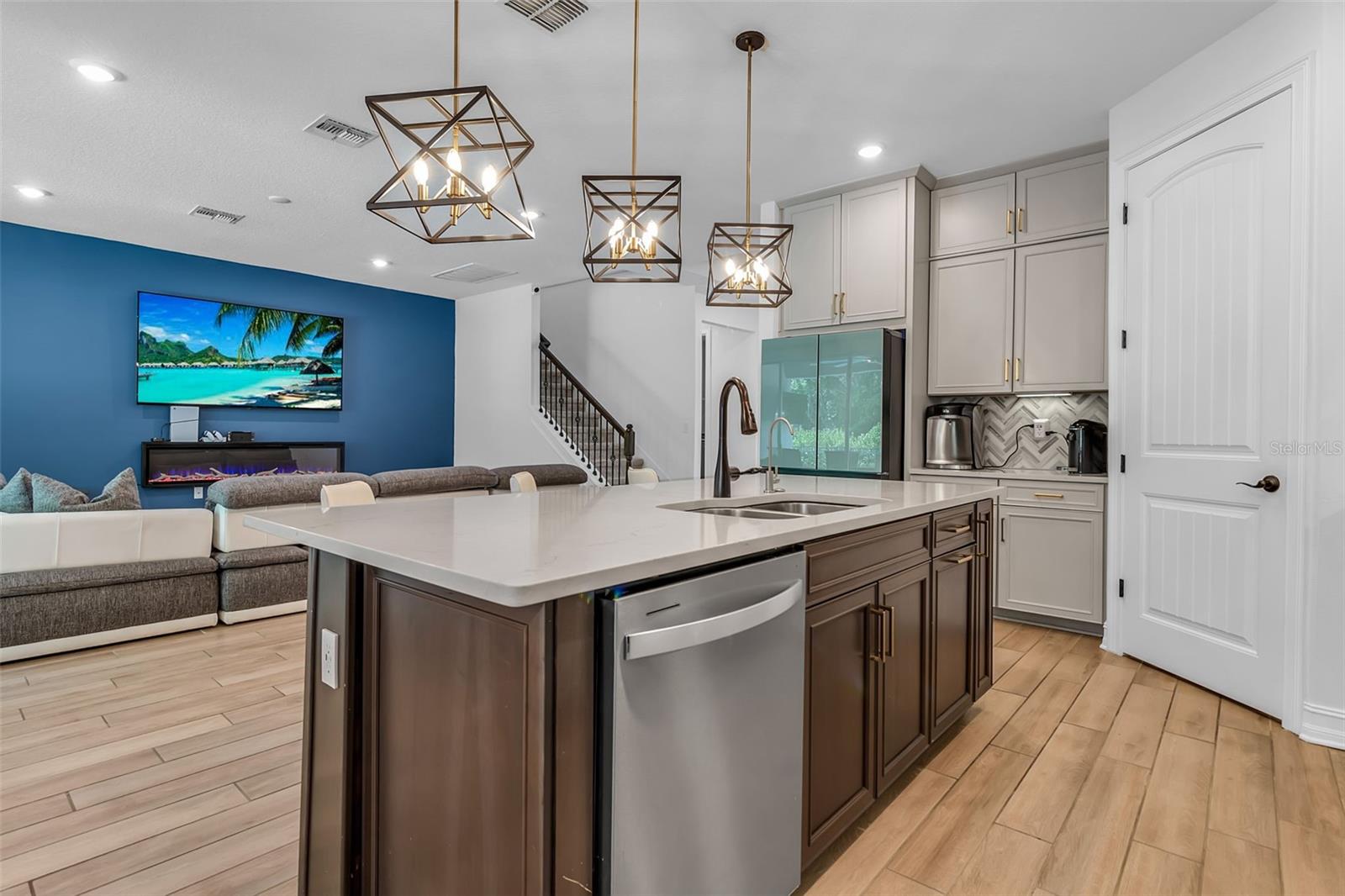 Image 14 of 58 For 7336 Great Egret Boulevard