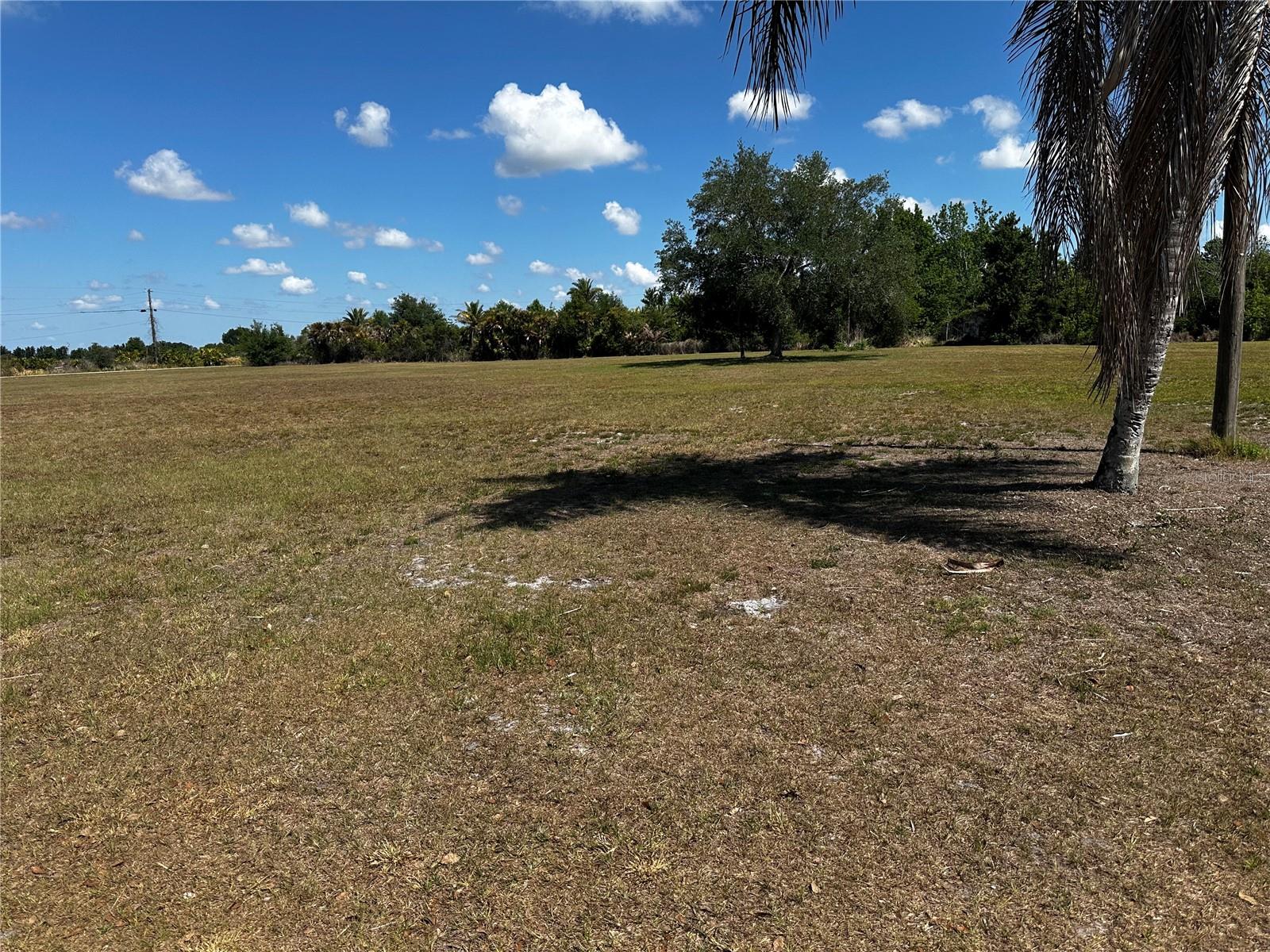 Image 31 of 39 For 2765 Kerlew Drive